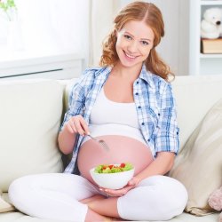 These are the most common cravings that pregnant women have! Here is the explanation