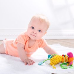 Cum sa alegi cele mai sigure haine pentru bebelusi. Mini ghid pentru mamici