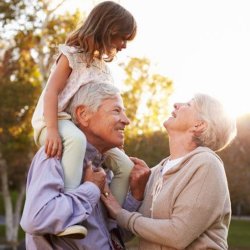 Do children still spend their holidays with their grandparents today?