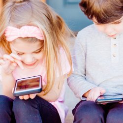 How gadgets influence children's development