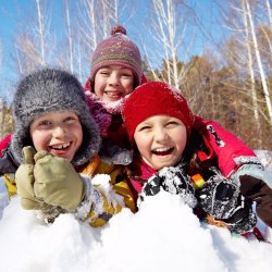 Winter, the magical season! How children spend their time this season