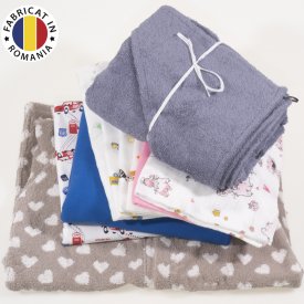 Blankets, towels, cloth diapers and bathrobes - important accessories in the life of children