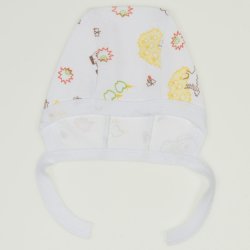 White baby bonnet with animals print