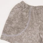 Grey sand shorts with pattern bubble print | liloo