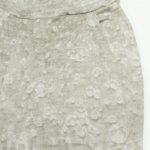 Pantaloni trei sferturi gri nisipiu imprimeu model bule | liloo