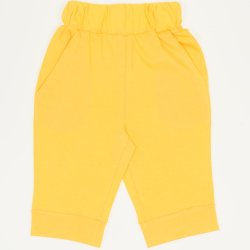 Yellow capri trousers