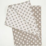 Brown hooded towel with hearts print | liloo