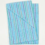 Small hooded towel with color stripes | liloo