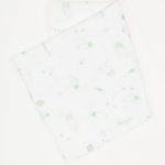 Scutec tetra (bumbac) alb cu imprimeu iepuraș verde - lavabil și refolosibil | liloo