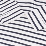 Long-sleeved hooded T-shirt white with black stripes | liloo