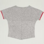 Grey short-sleeve tee with heart  | liloo