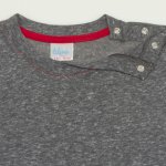 Dark grey with red short-sleeve tee | liloo