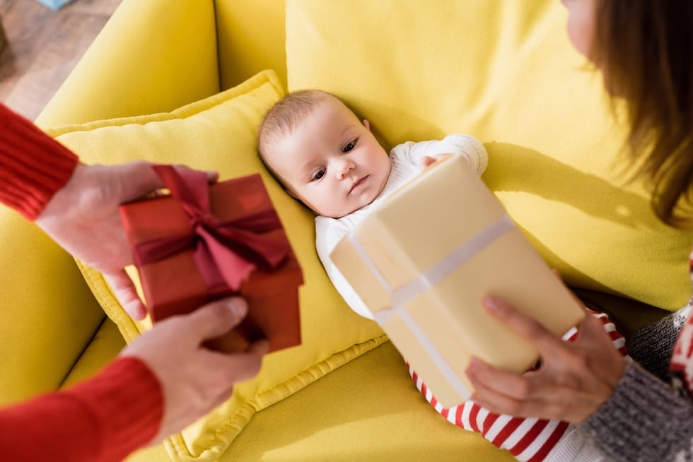 Little baby receiving presents 1